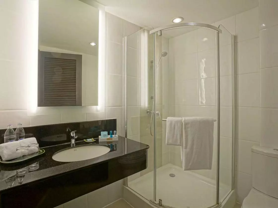 NOVOTELVINTAGE_SHABAVIZ (9).jpg